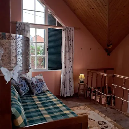 O Chale Borboletas * Santa Maria Madalena